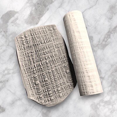 Paku Malzeme - Desenli Plastik Merdane Linen Burlap; 80x20 mm