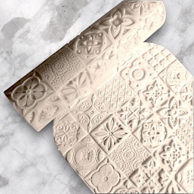 Paku Malzeme - Desenli Plastik Merdane Spanish Tiles; 100x28 mm