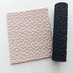 Paku Malzeme - Desenli Plastik Merdane Tiny Leaves; 7,5*1,9 cm