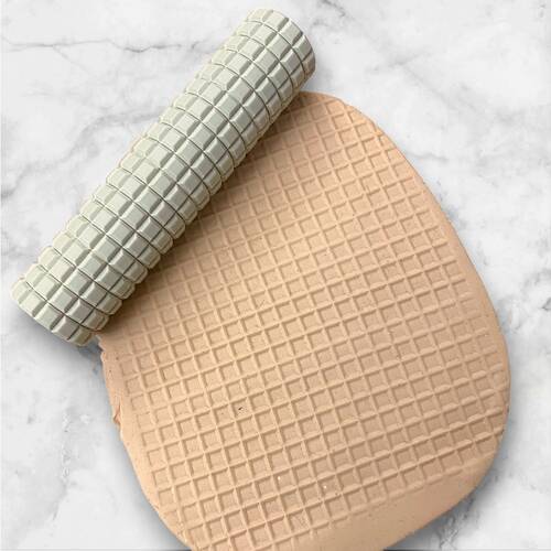 Desenli Plastik Merdane Waffle Cone; 100x25 mm
