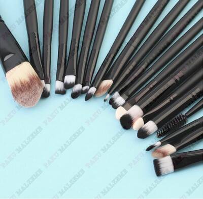 Brush set BLACK; 20 pcs