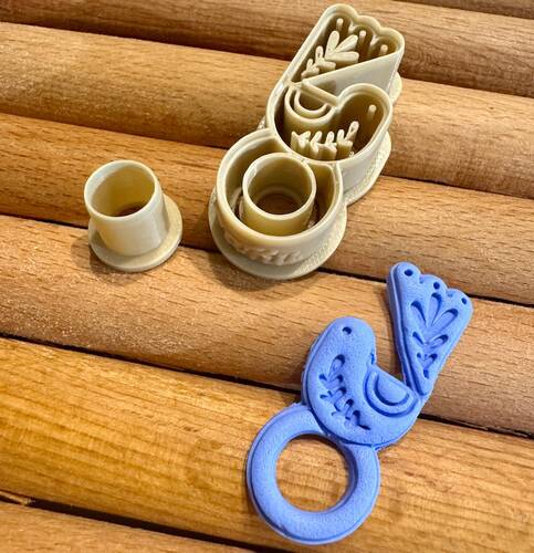 Gözlük tutucu plastik kesici FOLK BIRD; 48mm