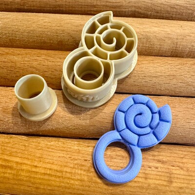 Gözlük tutucu plastik kesici SCALLOPPED-2; 40 mm