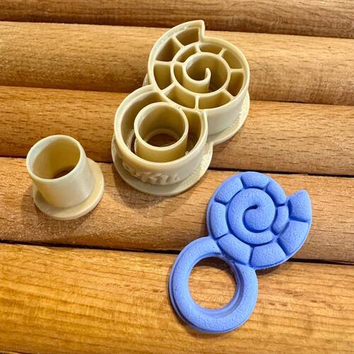 Gözlük tutucu plastik kesici SCALLOPPED-2; 40 mm