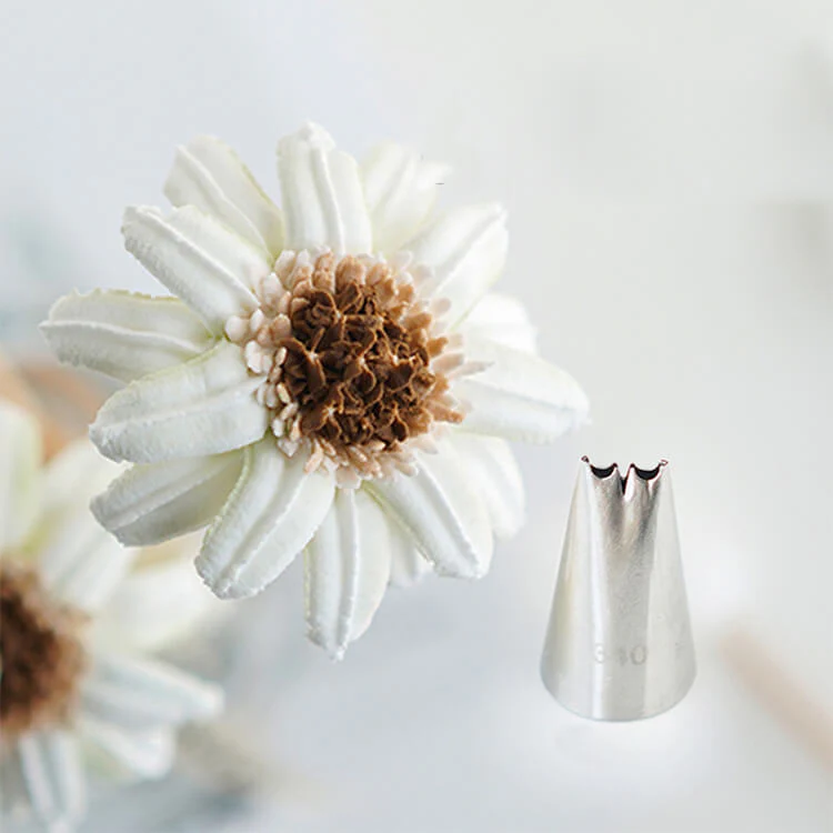 Krema sıkma duy ucu no: 340 (9 mm ağız çapı)