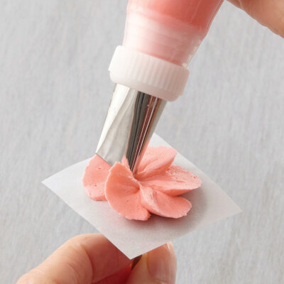 Piping tip nozzle no:127 straight petal (19 mm openning) (1)