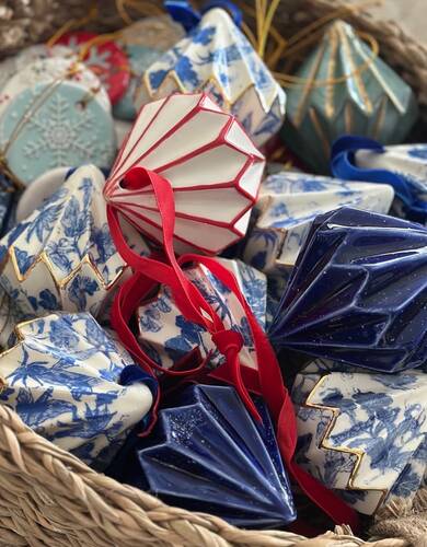 Mesh Stencil Ceramic Mug Col. Birds of Paradise; 30*10 cm