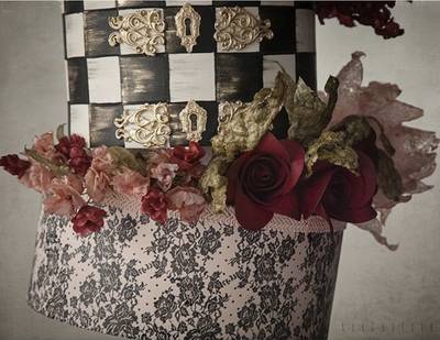 Mesh Stencil Crystal Collection; Scallopped Rose Lace