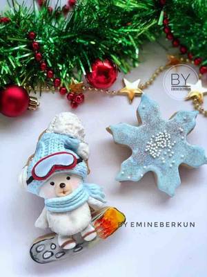 Plastik kalıp Teddy on Skateboard; 10,3*8 cm - 2