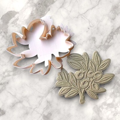 Paku Malzeme - Plastik kalıp OLIVE; 74x66 mm