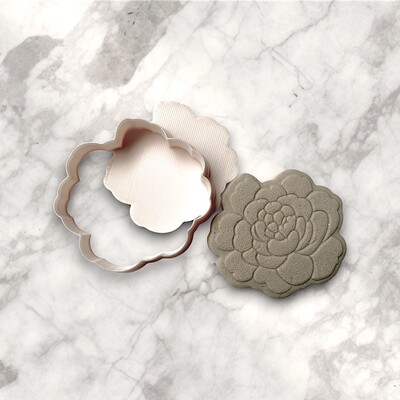 Paku Malzeme - Plastik kesici kalıp CAMELLIA-1; 54x50 mm