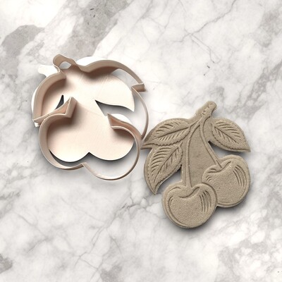 Paku Malzeme - Plastik kesici kalıp CHERRY-1; 60*58 mm