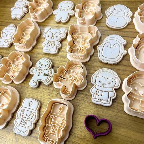 Plastik kesici kalıp ve baskı seti CHRISTMAS BUDDIES SET; 4 cm