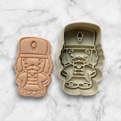 Paku Malzeme - Plastik kesici kalıp ve baskı seti NUTCRACKER