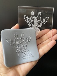 Paku Malzeme - Pop-it acrylic stamp GIRAFFE Zürafa; 8,0*8,0 cm