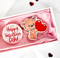 Paku Malzeme - Pop-it acrylic stamp Teddy Bear with Heart Cushion; 10,0*8,0 cm (1)