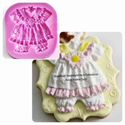 Paku Malzeme - Silicone mold Baby Girl Onesie; 6,0*5,9 cm