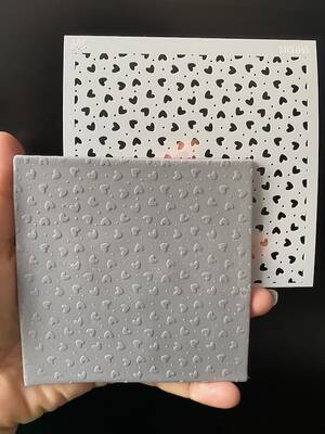 Stencil Dotty Hearts; 11*11 cm
