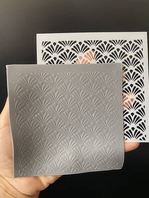 Stencil Fan; 11*11 cm