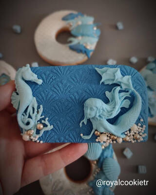 Stencil Fan; 11*11 cm